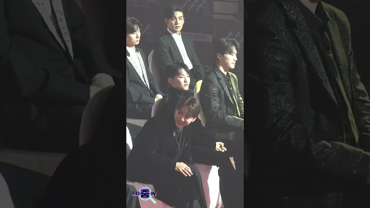 시상식 환호 머신 세븐틴 feat. 제일 신난 호시 미리보기